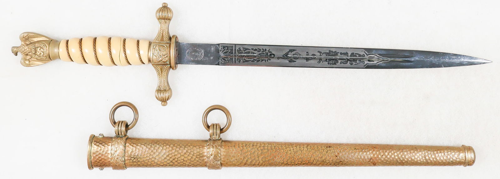 SECOND MODEL KRIEGSMARINE DAGGER BY HORSTER (1 of 11)