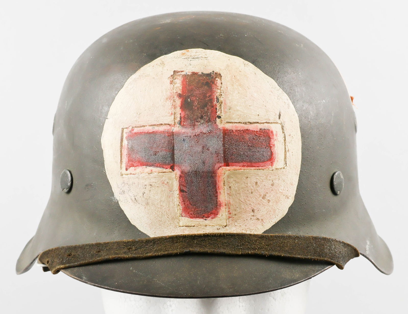 WEHMACHT M42 MEDIC’S HELMET (1 of 9)