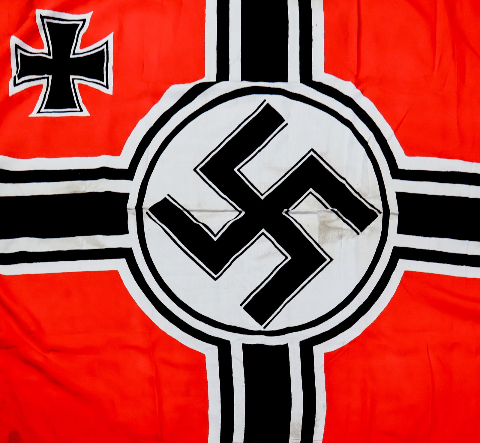 REICHSKRIEGFLAGGE - 2