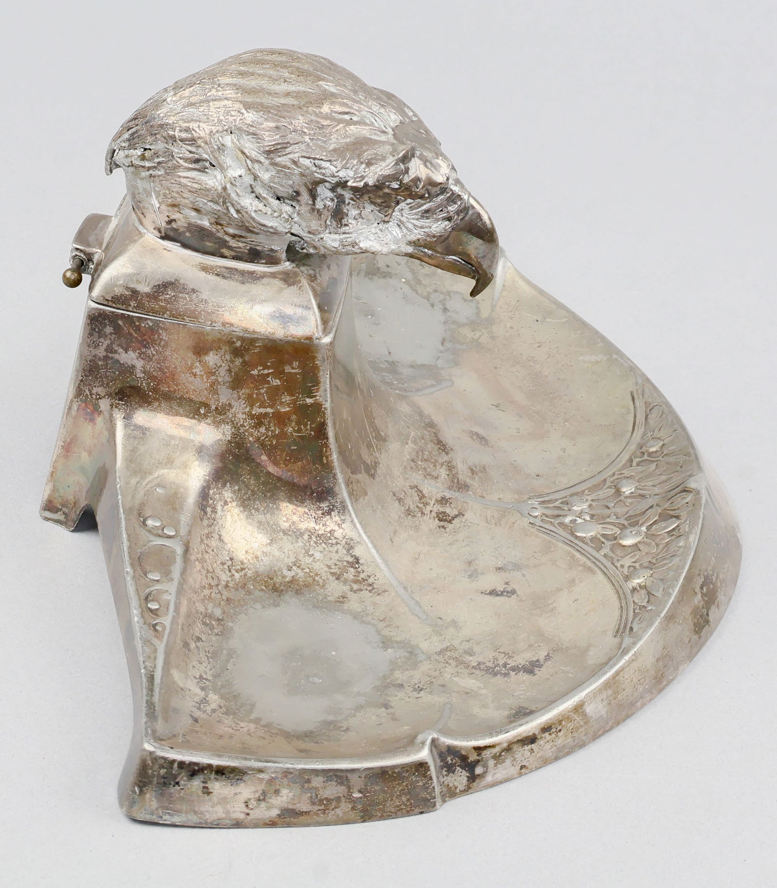 THIRD REICH SILVER EAGLE HEAD DESK SET - 3