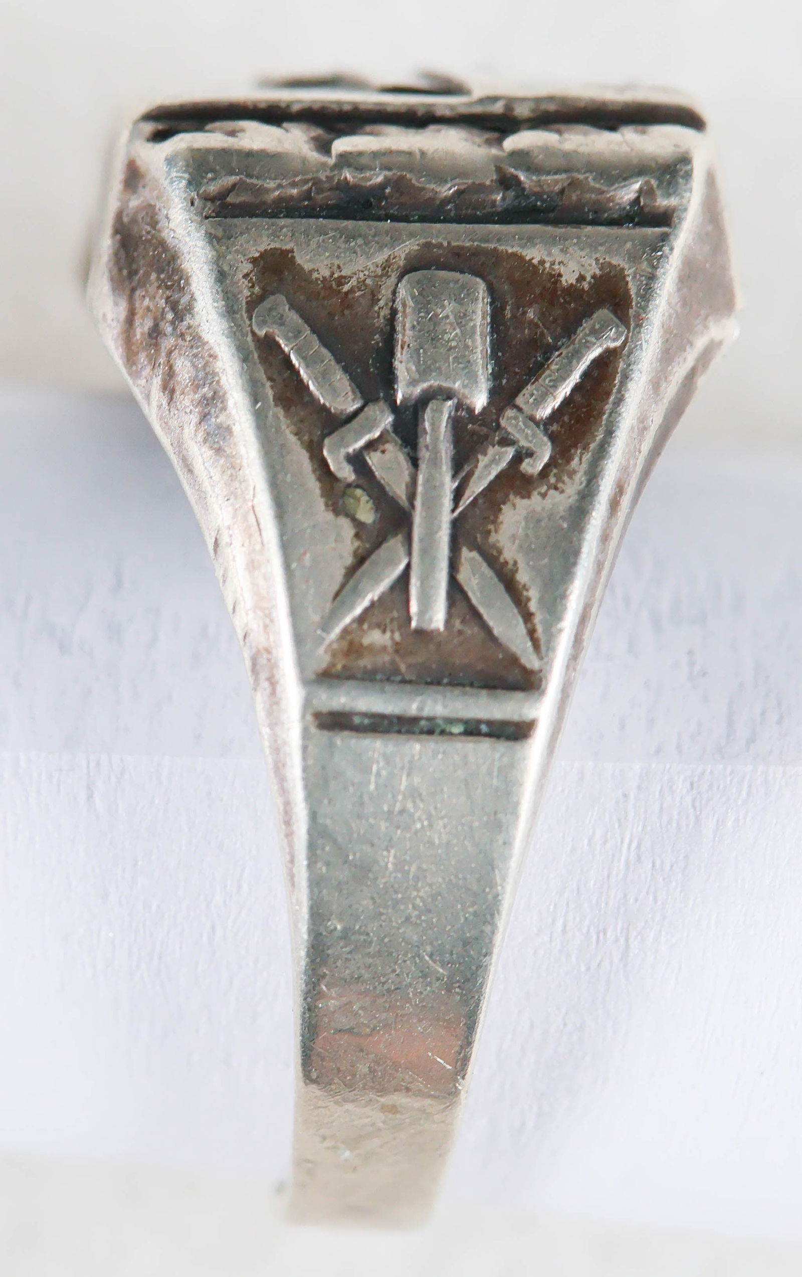 GERMAN WESTWALL ALPACA RING, BOXED - 2