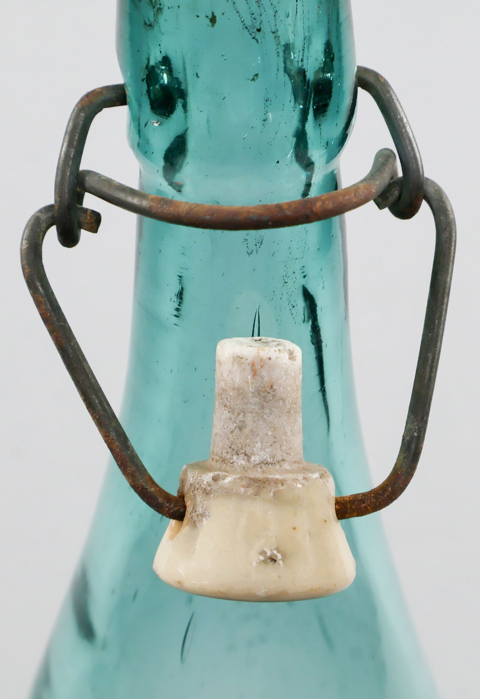 JAPANESE 'ZERO' SAKE BOTTLE - 10