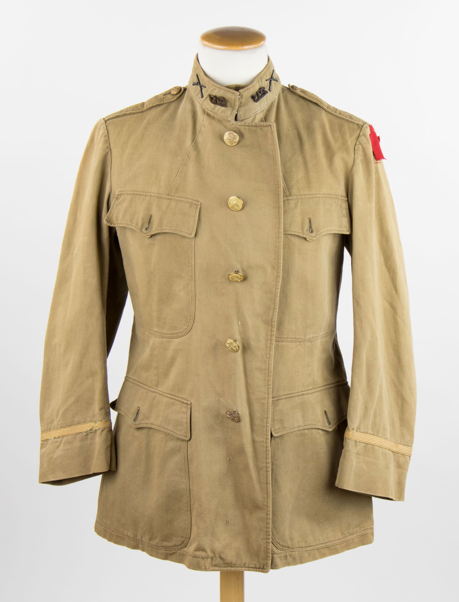 U.S. INFANTRY SOLDIER TUNIC (1 of 5)