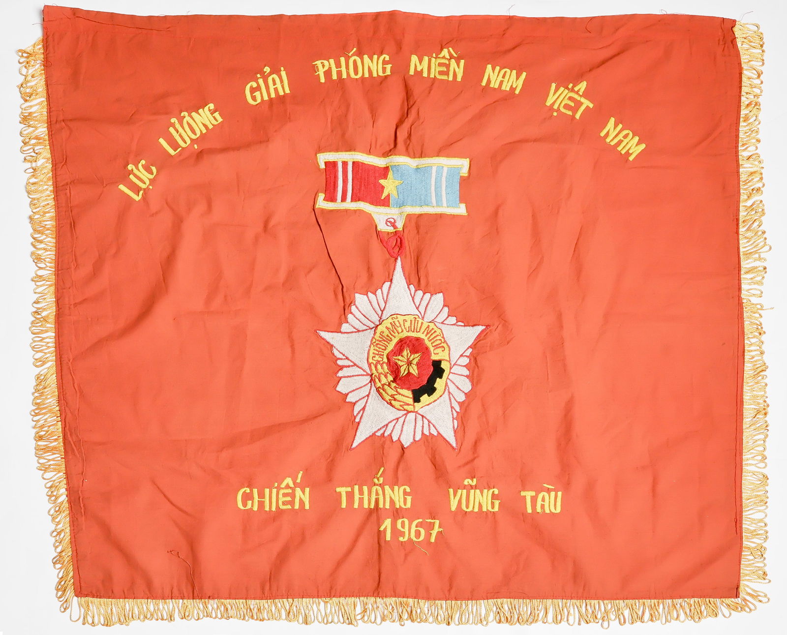 'VICTORY AT CHIEN THANG 1967' NORTH VIETNAMESE BANNER (1 of 2)