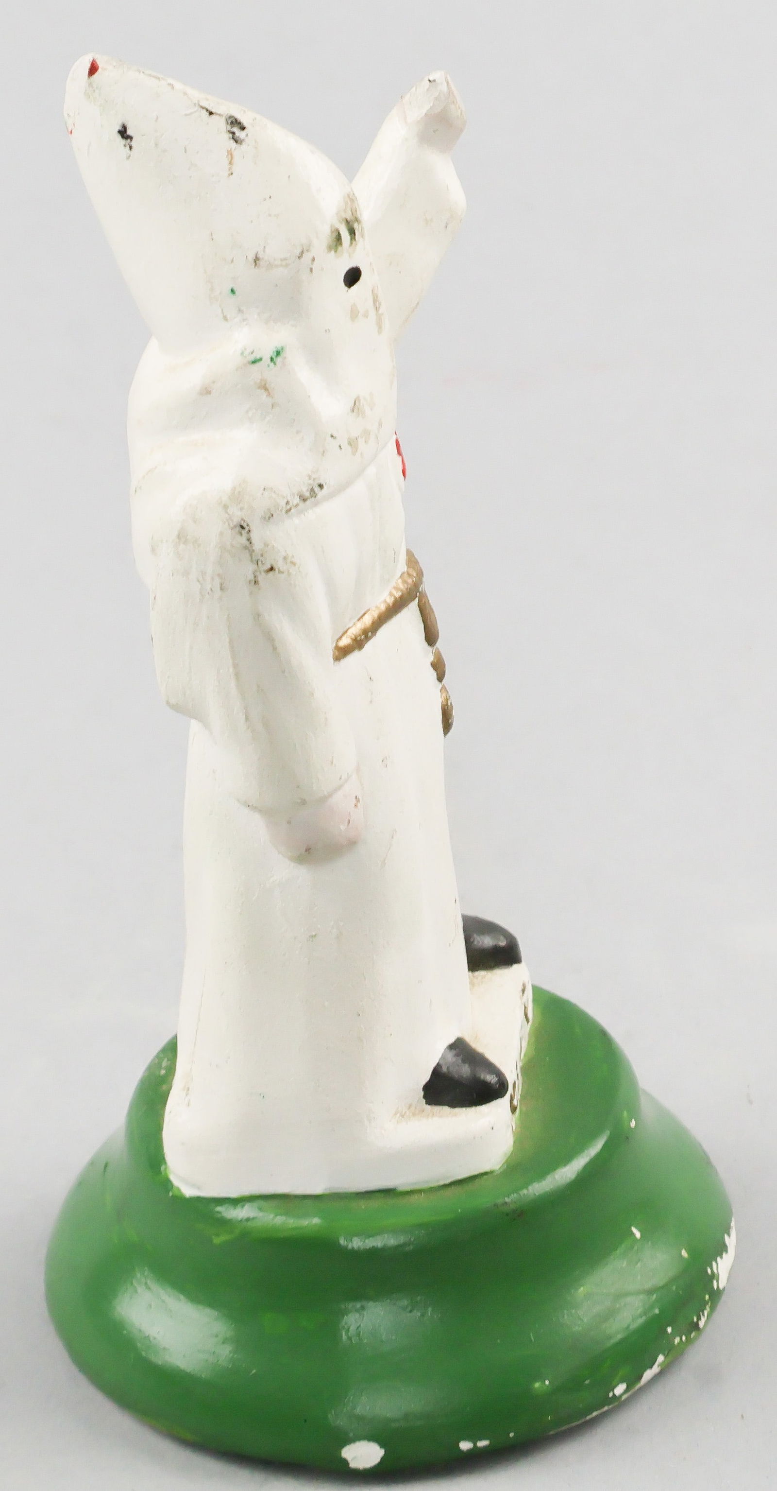 ROBED KLANSMAN STATUE - 4