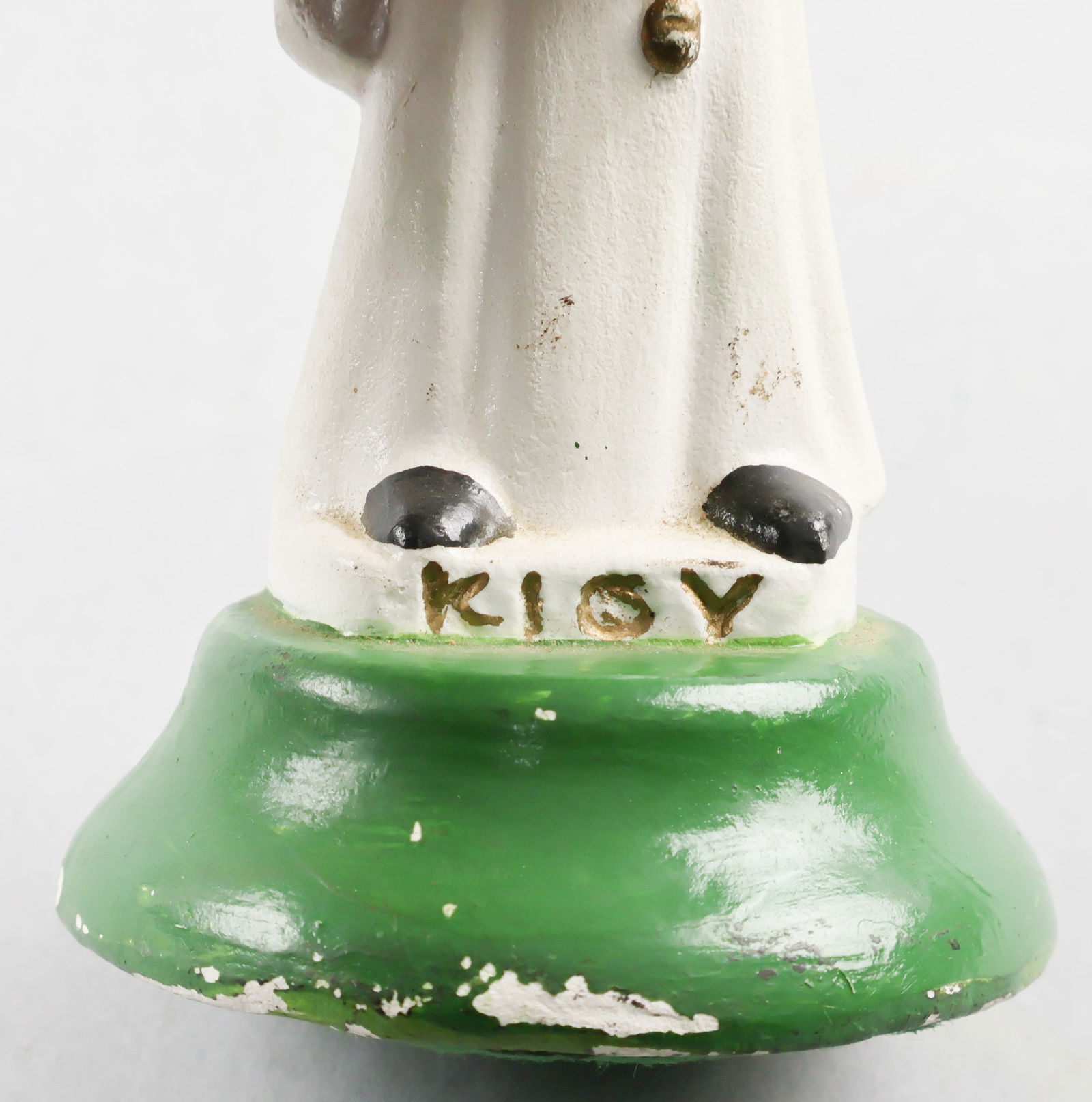 ROBED KLANSMAN STATUE - 6