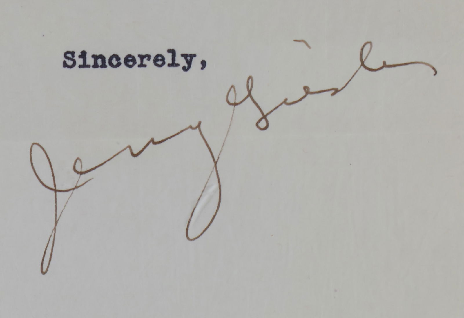 JERRY GEISLER: (1886-1962) American attorney and a high-profile and seemingly-unbeatable litigator remembered for representing Clarence Darrow, Errol Flynn, Bugsy Siegel and Marilyn Monroe. T.L.S. 1p. 4to., Los