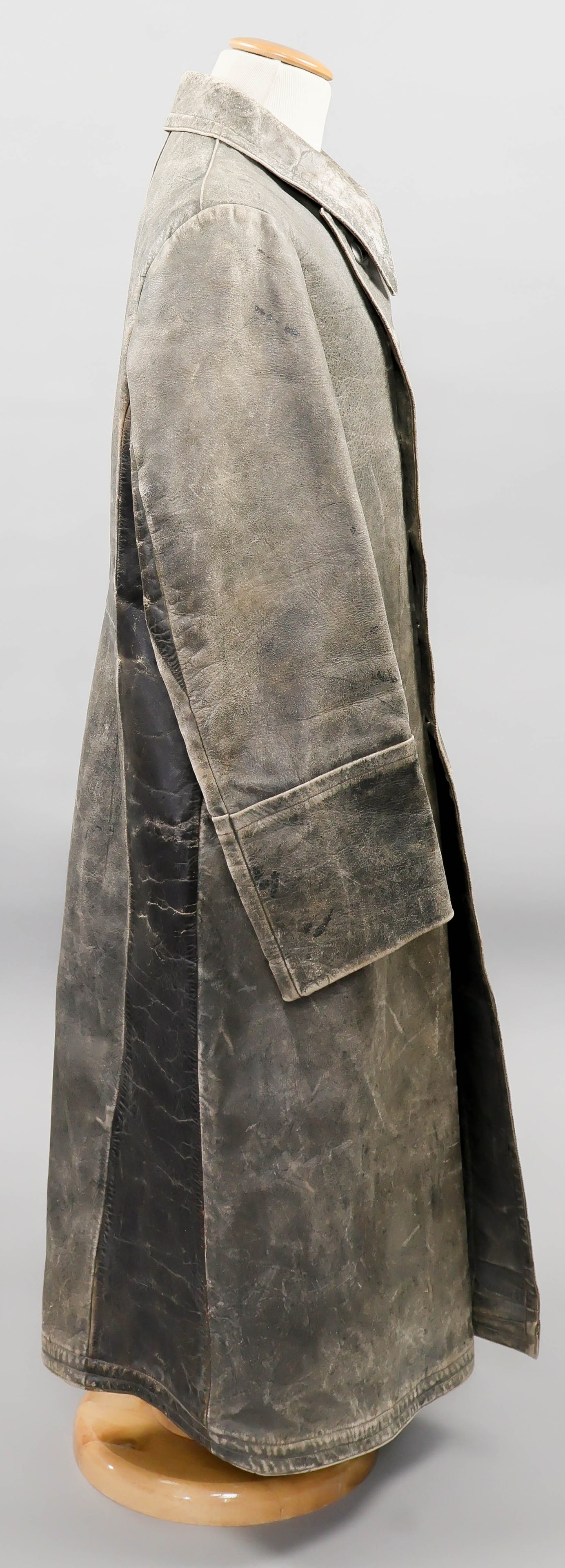 GEN. FRANZ HALDER'S FIELD GRAY LEATHER GREAT COAT - 4