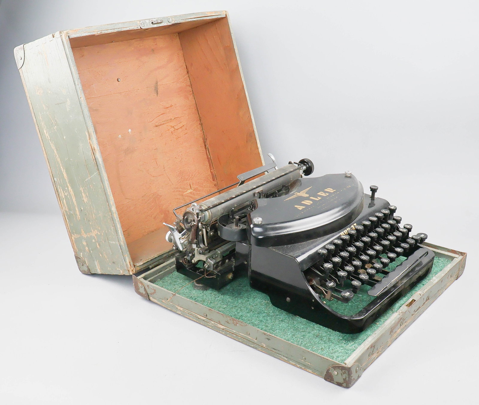GEN. FRANZ HALDER'S PERSONAL WARTIME ADLER TYPEWRITER - 15
