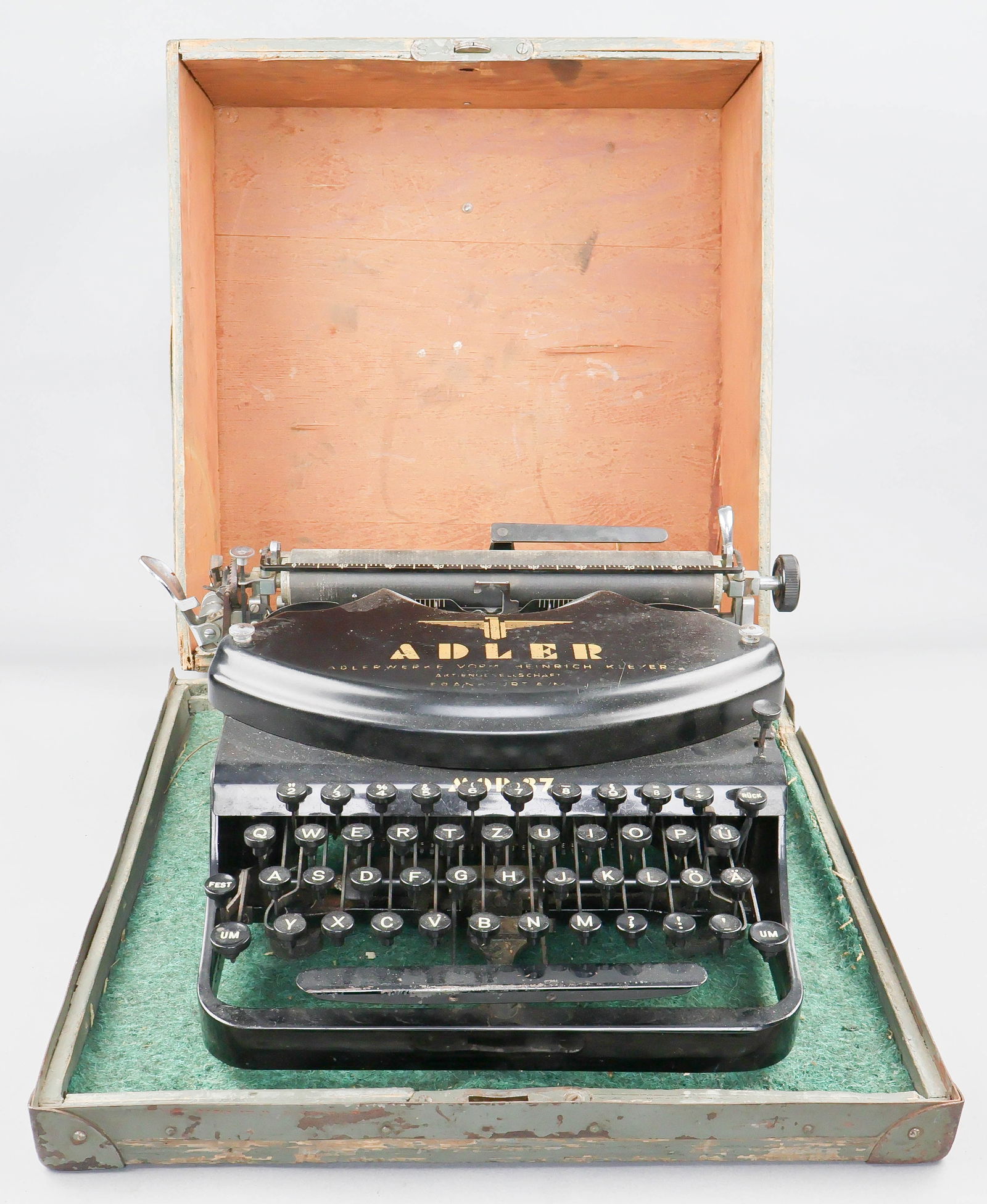 GEN. FRANZ HALDER'S PERSONAL WARTIME ADLER TYPEWRITER (1 of 17)