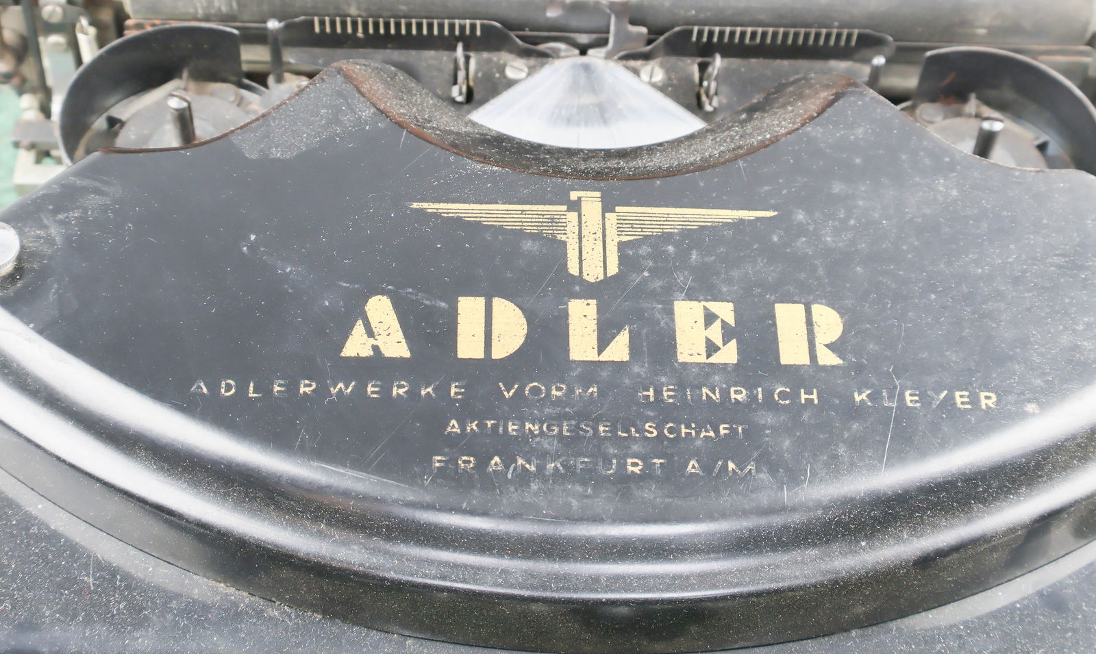 GEN. FRANZ HALDER'S PERSONAL WARTIME ADLER TYPEWRITER - 4