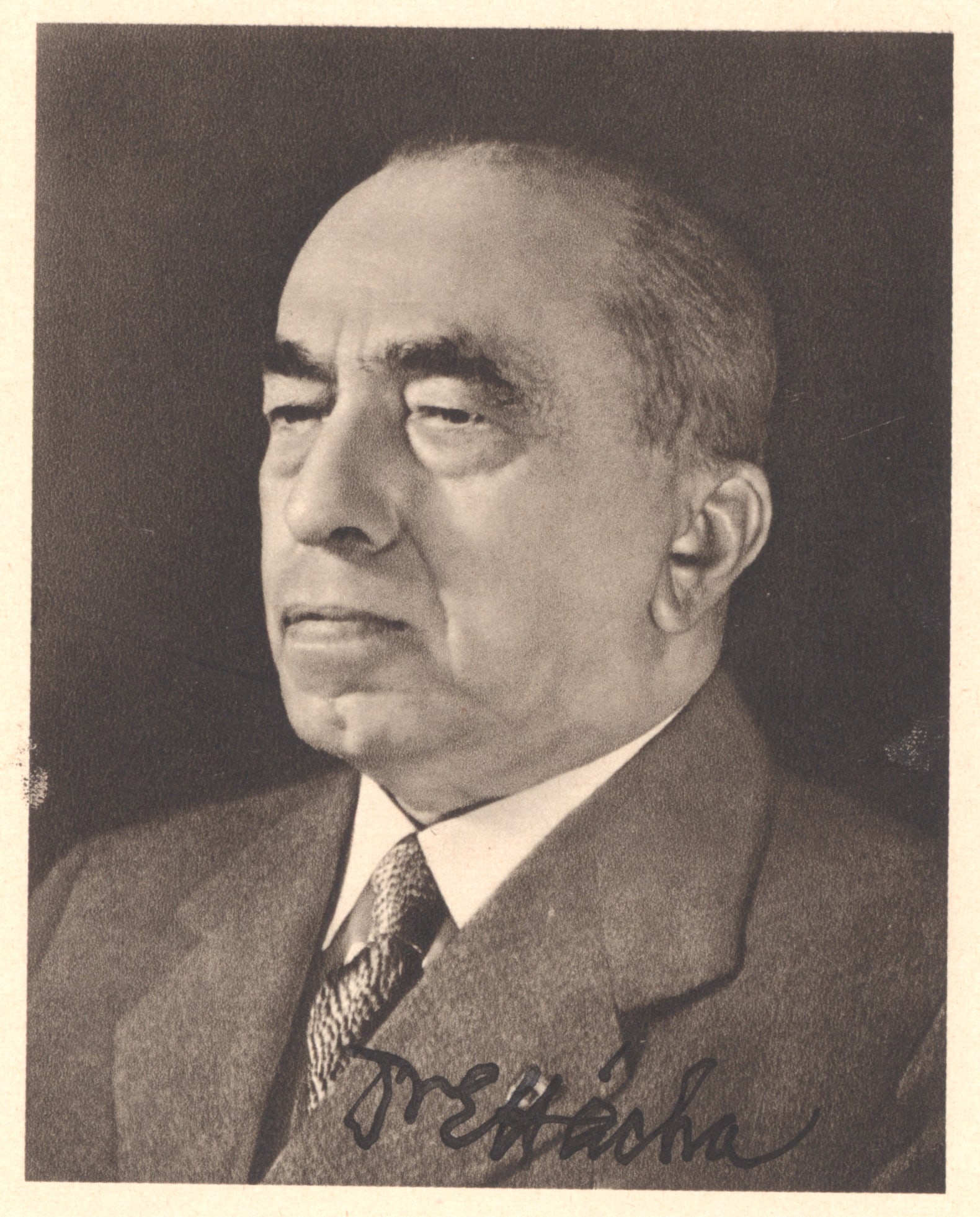 EMIL HACHA - 3
