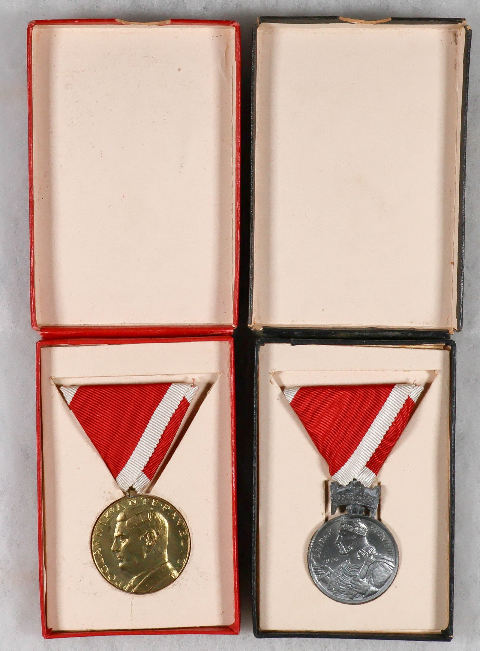 INDEPENDENT STATE OF CROATIA BRAVERY MEDALS (2): A good pair of World War II-era medals of the Independent State of Croatia, includes: the Medal of the Crown of King Zvonimir, Iron Grade, for military achievement, 1.5 in. dia., depicting the
