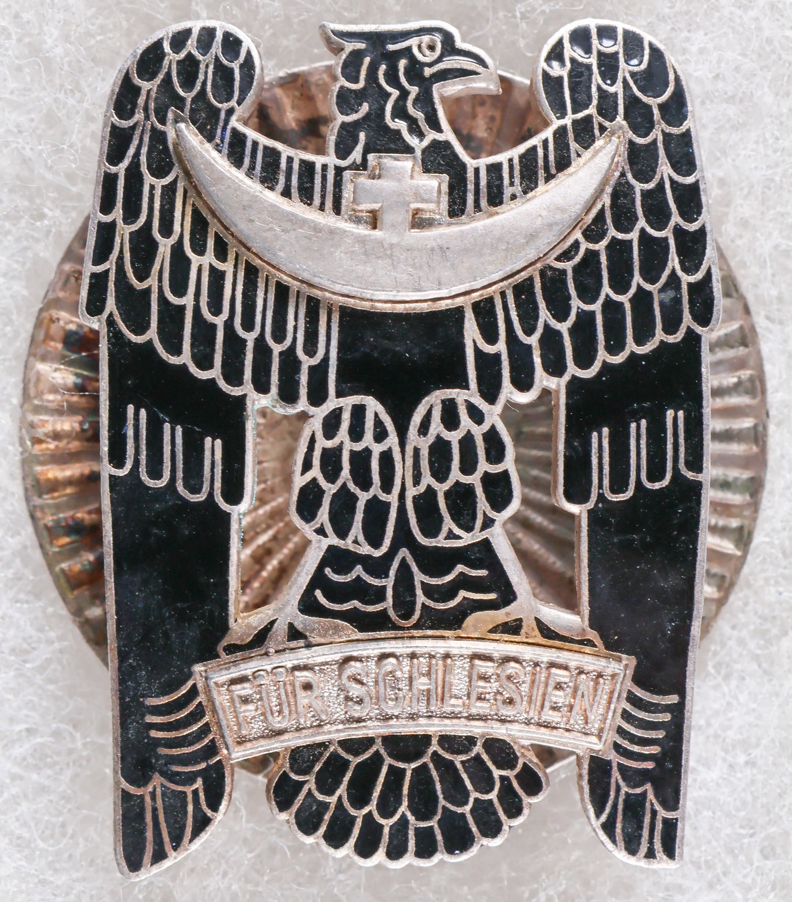 SILESIAN EAGLE, FIRST CLASS: A Third Reich-era Silesian Eagle badge, First Class, approx. 1.75 x 1.25 in., awarded to members of the Freikorps Oberland paramilitary group, as well as those who fought in the Silesian Uprisings of 