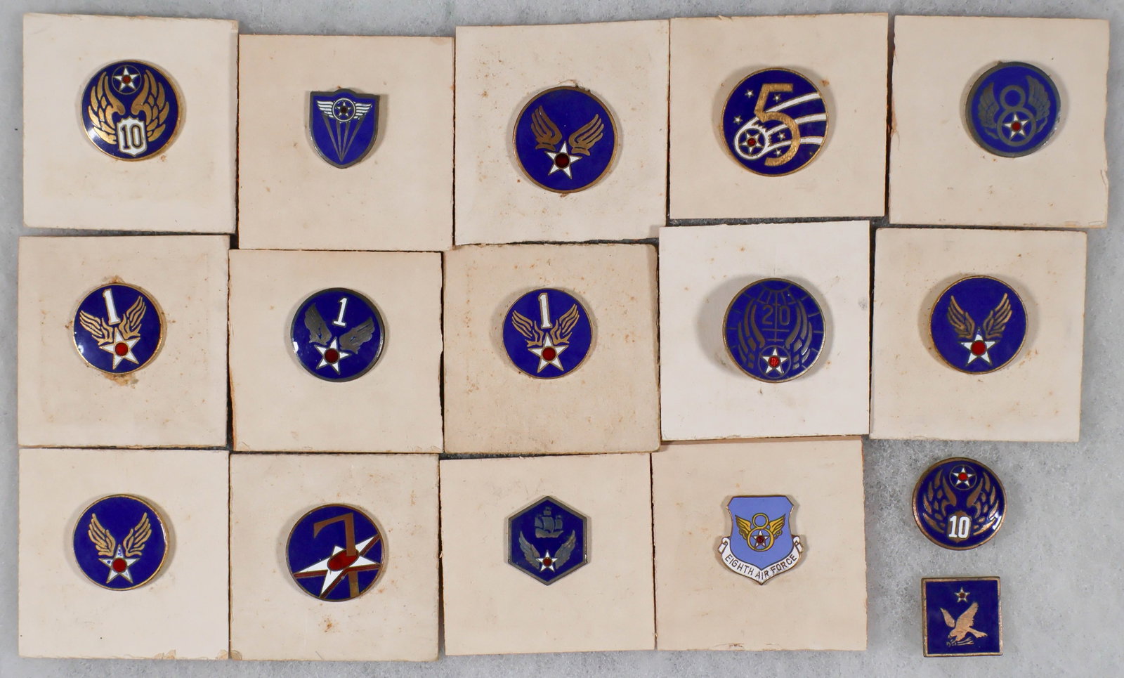 VINTAGE ARMY AIR FORCE D.U.I. PINS (16) (1 of 6)
