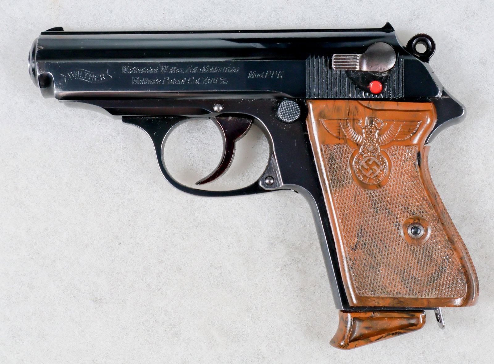 WALTHER PPK WITH THIRD REICH POLITICAL ISSUED GRIP (1 of 13)