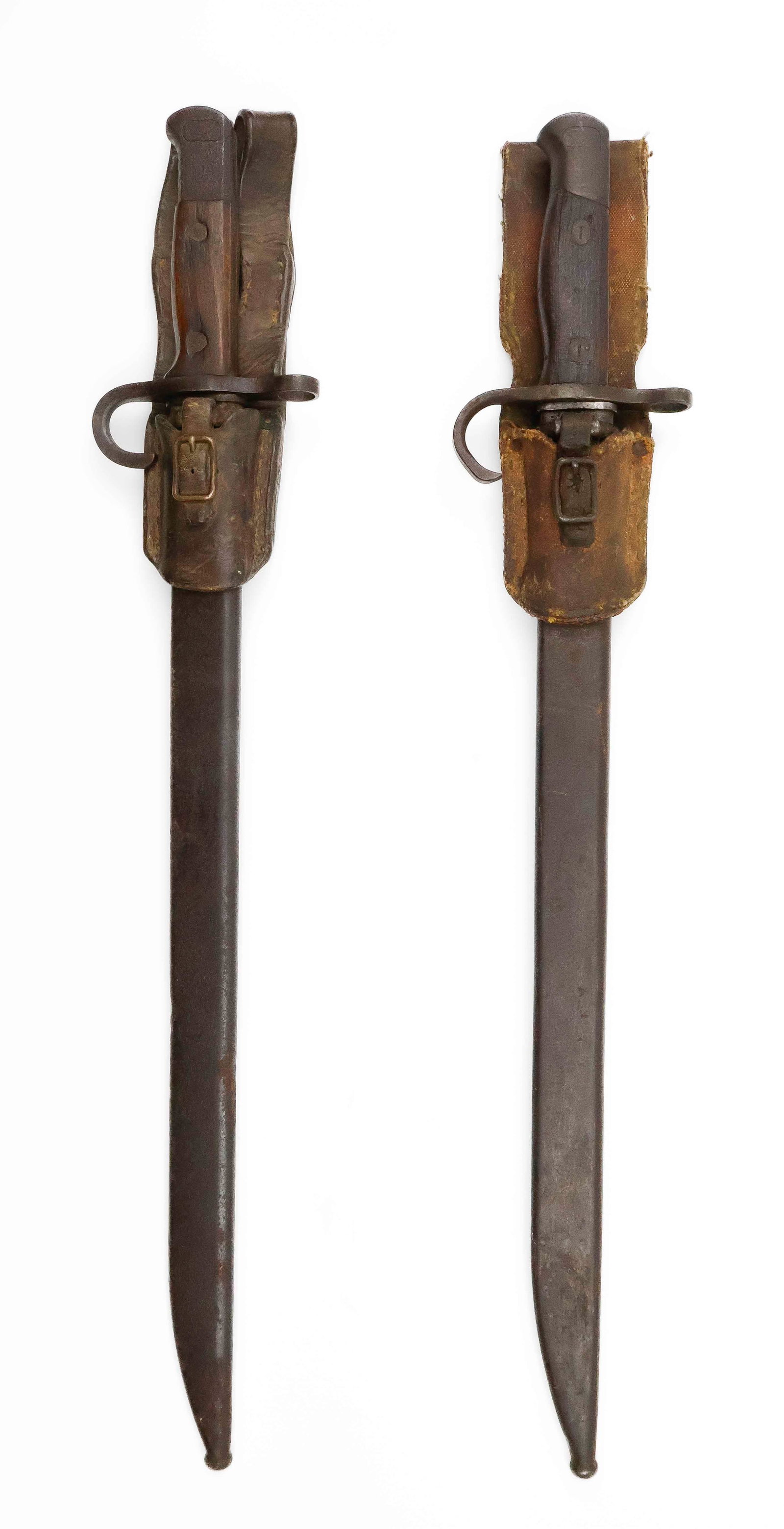 JAPANESE TYPE 30 BAYONETS (2) WITH DOCUMENT (1 of 8)