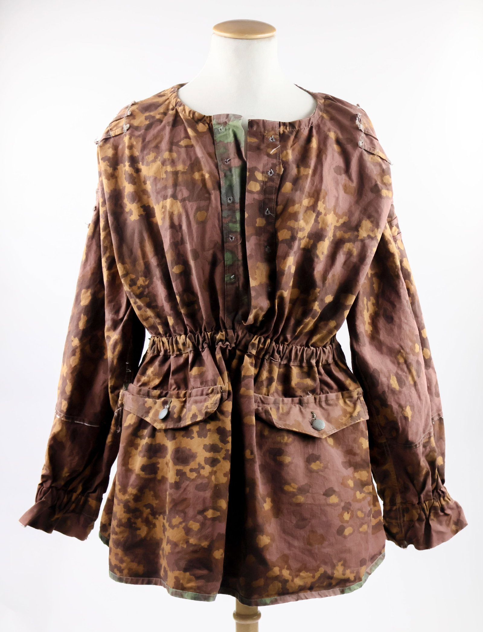 WAFFEN-SS CAMOUFLAGE REVERSIBLE SMOCK (1 of 15)