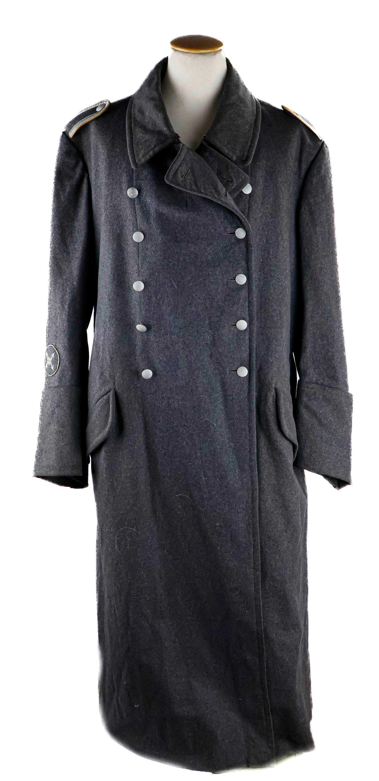 LUFTWAFFE NCO GREATCOAT (1 of 5)
