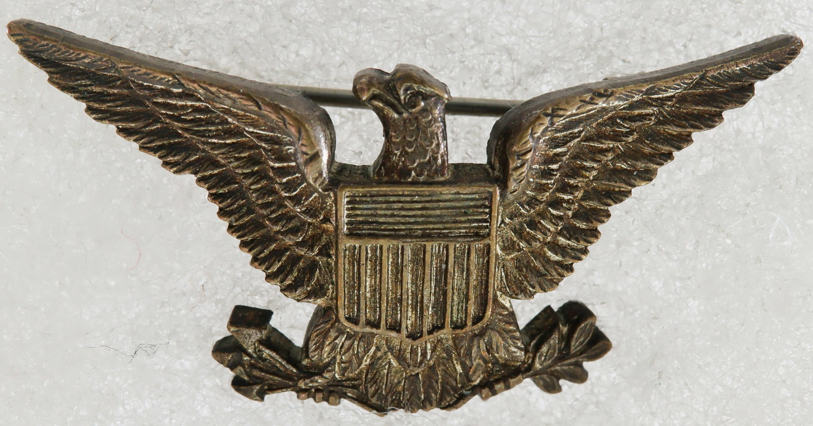 GEOFFREY KEYES INSIGNIA AND LETTER: GEOFFREY KEYES (1888-1967) Highly decorated Lieutenant General who commanded the II Corps during World War II. Keyes was George Patton's invaluable chief of staff, leading Patton's I Corps in Morocco,