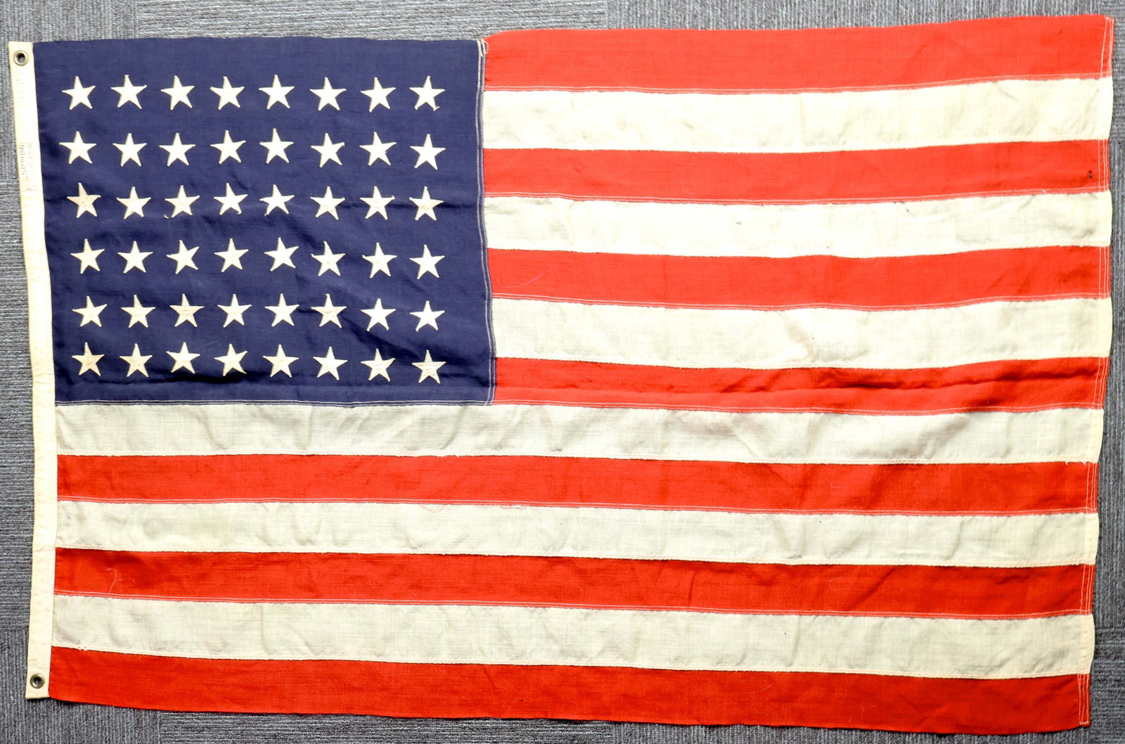 48-STAR AMERICAN FLAG (1 of 4)