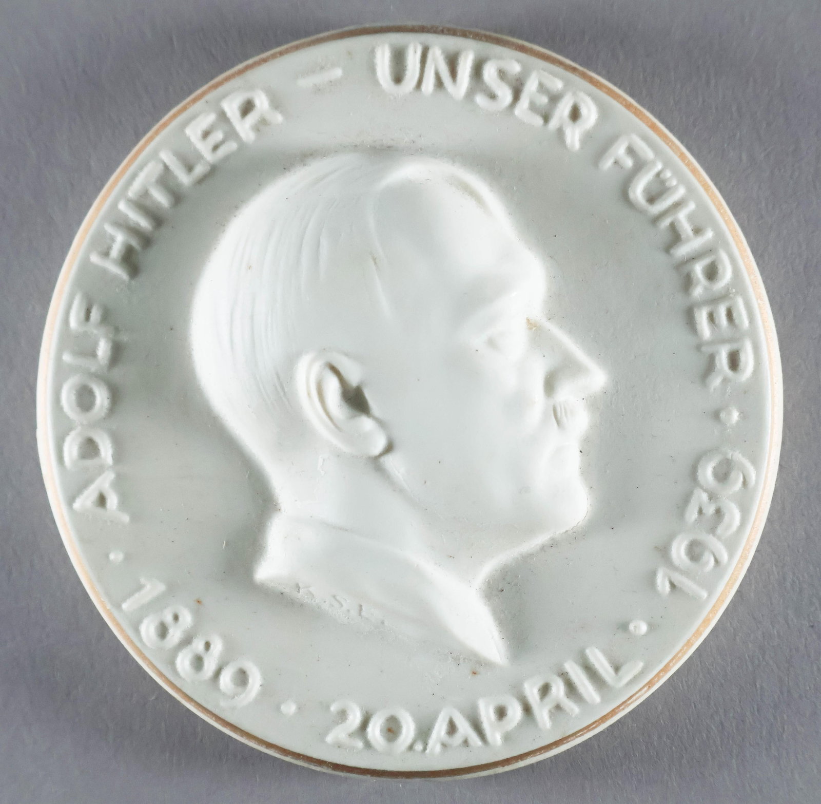 ADOLF HITLER TABLE MEDALLION - 2