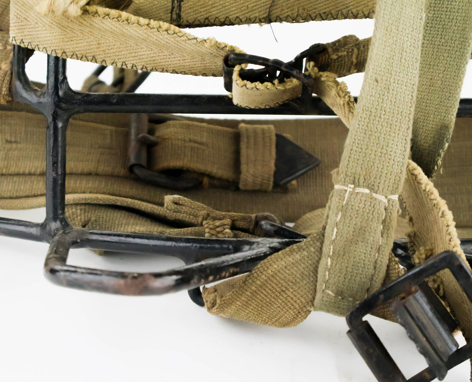 GERMAN M-39 PACK FRAME - 6