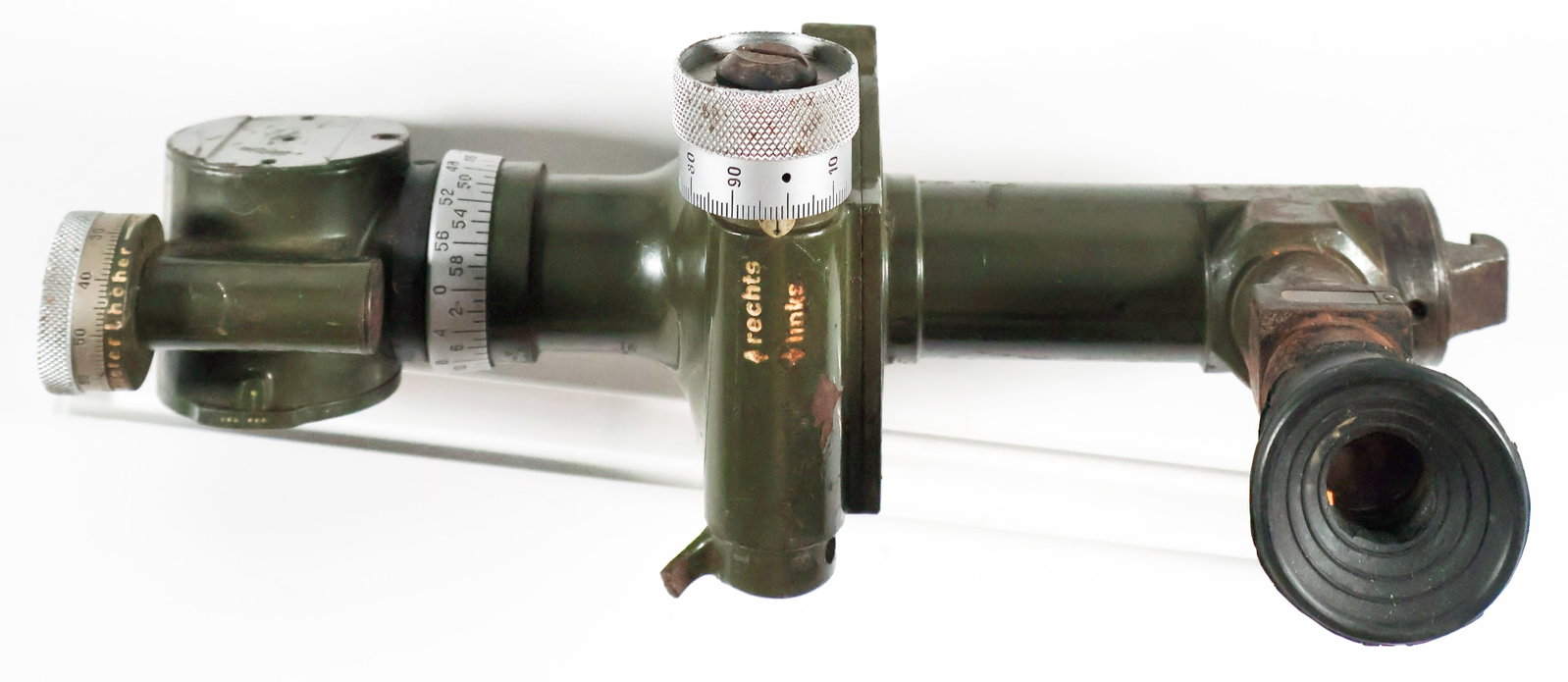 GERMAN PERISCOPIC HOWITZER SIGHT: A well-preserved german howitzer periscopic sight. Main body is painted in a glossy OD green color, with the manufacturers code and model numbers 'Rbf Nr. 35462 IV-70 impressed into the body and