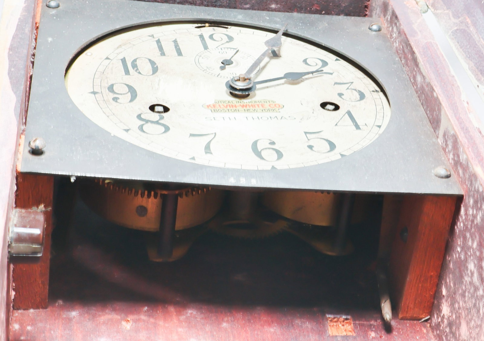 SHIP CONVOY ZIG-ZAG CLOCK - 7