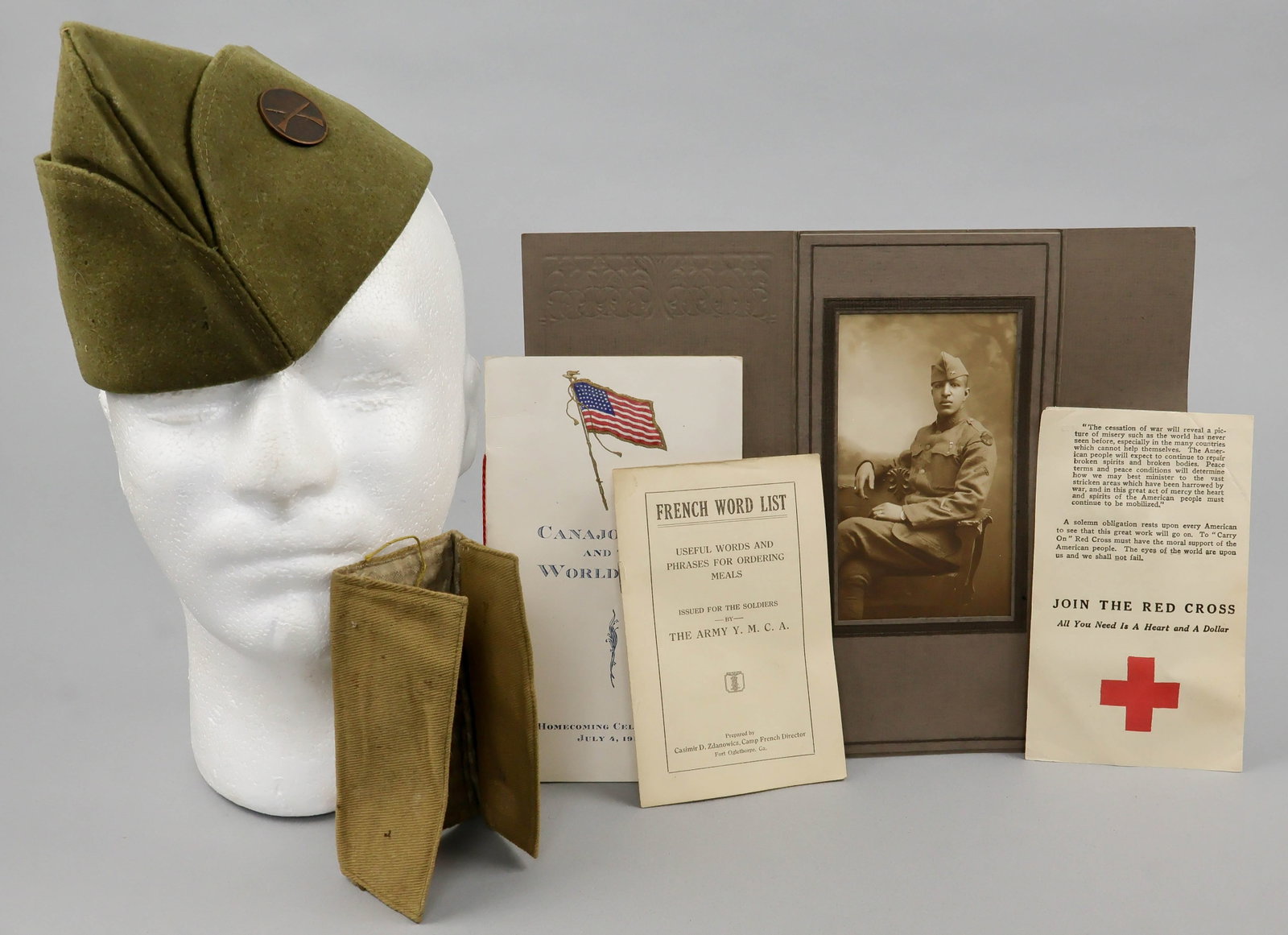 GARRISON CAP, PHOTO AND SEWING KIT OF BLACK SOLDIER CHESTER HOKE, 367TH INFANTRY (1 of 4)