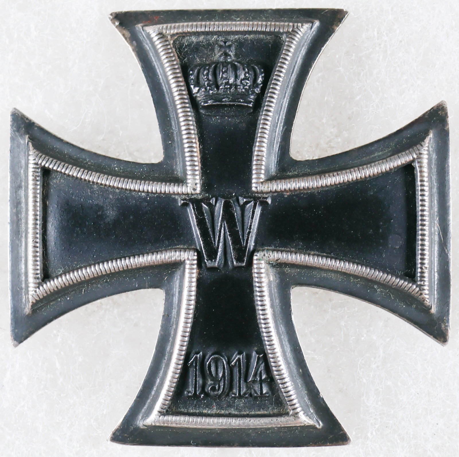 IRON CROSS, FIRST CLASS: Very nice 1914 Iron Cross, First Class, sterling silver and vaulted, coke bottle type pin, purity stamped '800' on reverse, no maker's mark. Fine condition.