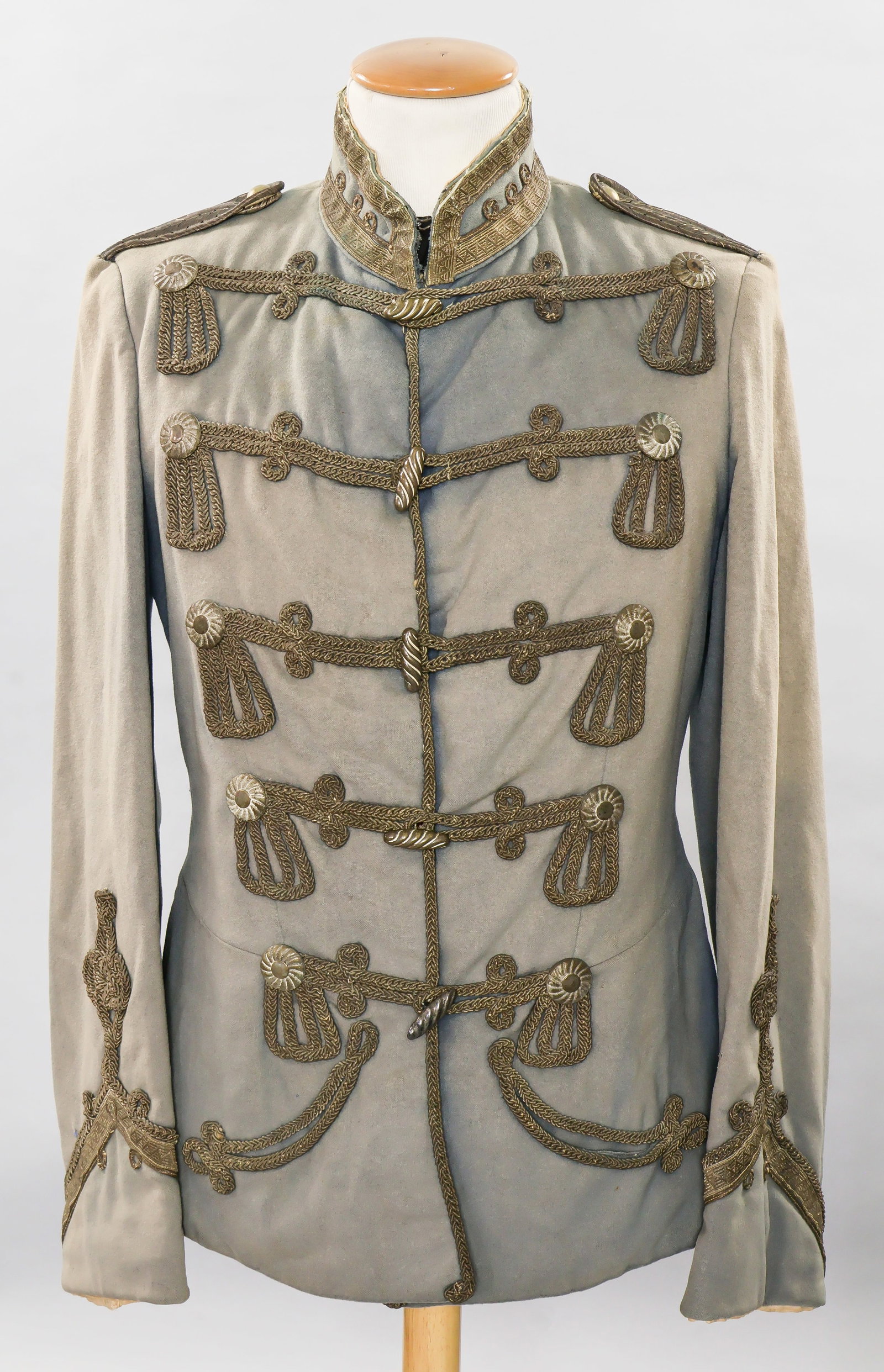 AUSTRO-HUNGARIAN HUSSAR’S UNIFORM JACKET (1 of 11)