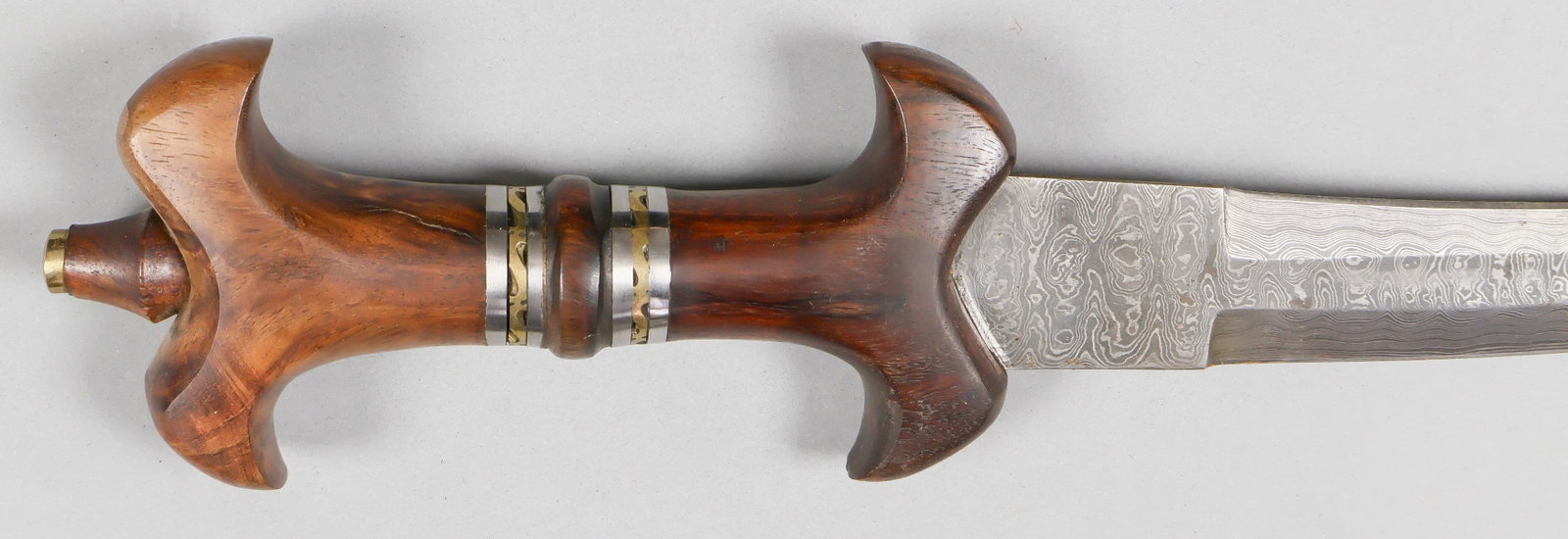 CHILANUM -STYLE DAGGER - 6