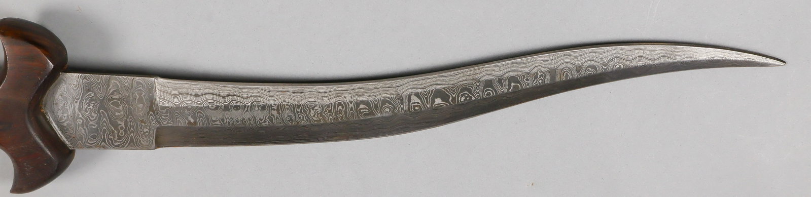 CHILANUM -STYLE DAGGER - 7