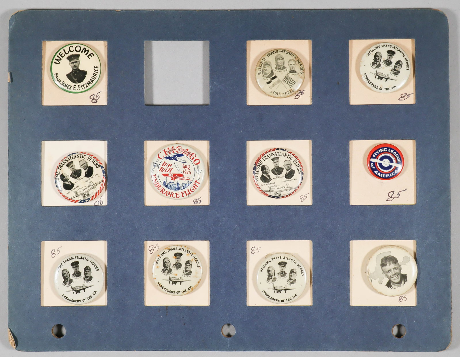 LINDBERGH, BYRD, AND OTHER AVIATOR CELLULOID BUTTONS (1 of 6)