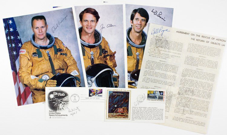 ASTRONAUTS: ASTRONAUTS Lot of six items signed by American astronauts includes first day covers signed by EDWARD MITCHELL and PAUL WEITZ signed photos of WILLIAM LENOIR BOB OVERMYER and JOSEPH P. ALLEN and a copy