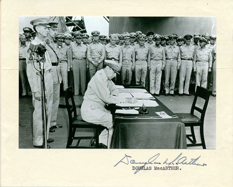 DOUGLAS MACARTHUR (1 of 1)