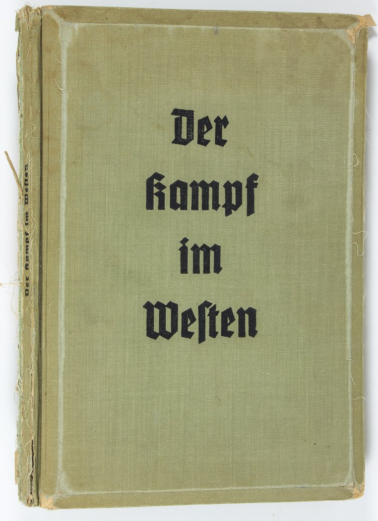 "DER KAMPF IM WESTEN" BOOK AND STEREOSCOPIC SLIDES: "DER KAMPF IM WESTEN" BOOK AND STEREOSCOPIC SLIDES Album of stereoscopic images "Der kampf im Westen" ("The War in the West" (Munich: Raumbild Verlag Otto Schoenstein), 75pp. 4to. with color plates an