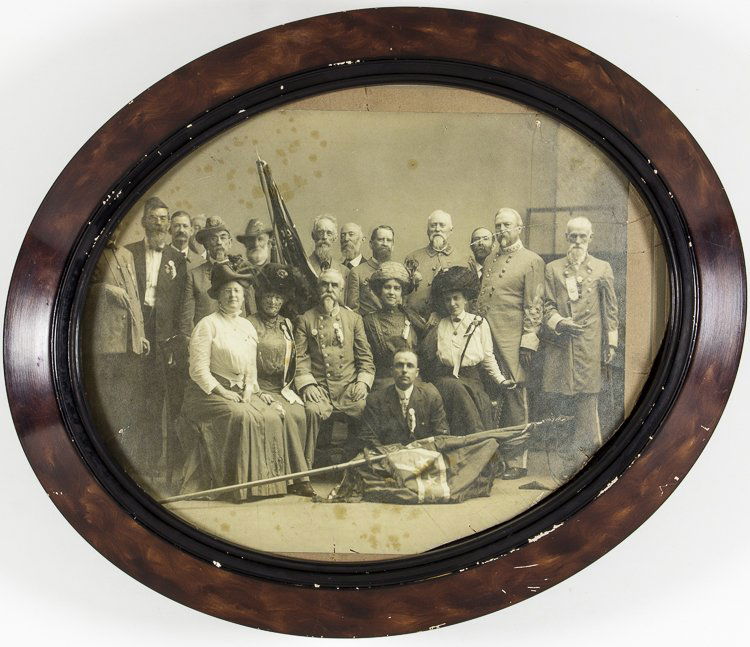 CONFEDERATE VETERANS WITH THEIR FLAGS (1 of 1)