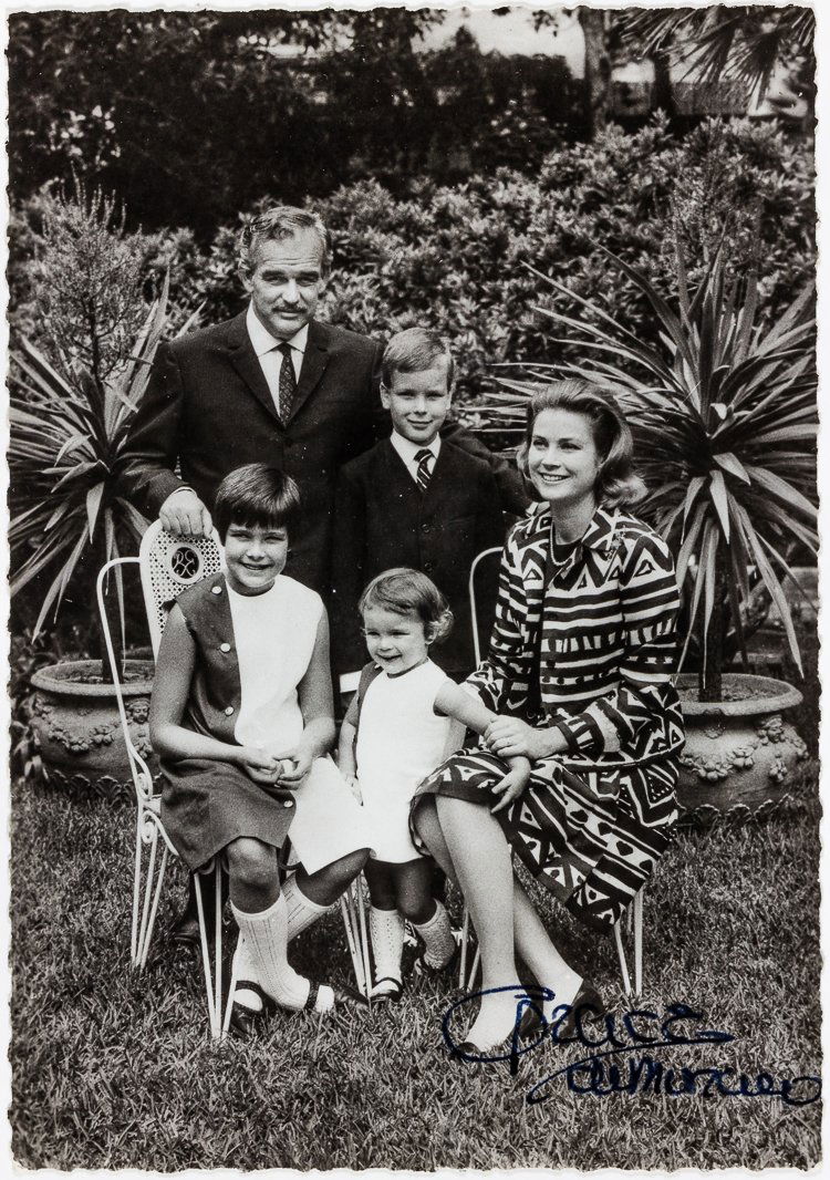 GRACE KELLY (1 of 2)