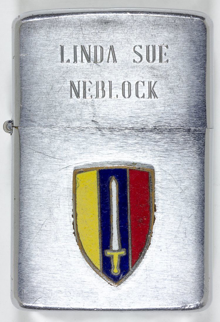 (ZIPPO LIGHTER) WOMAN SOLDIER'S LIGHTER (1 of 2)