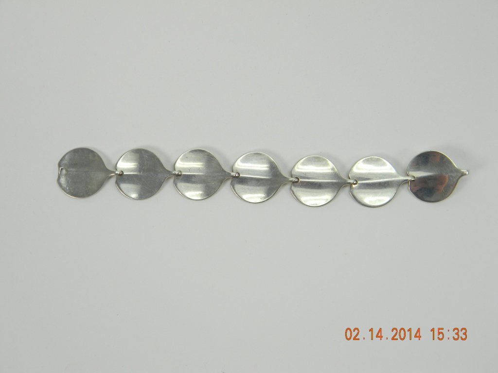 Mid-Century Modern Hans Hansen Sterling Bracelet: Hans Hansen mid-century modern sterling bracelet. Signed Hans Hansen 925s Denmark. Approximately 38 grams