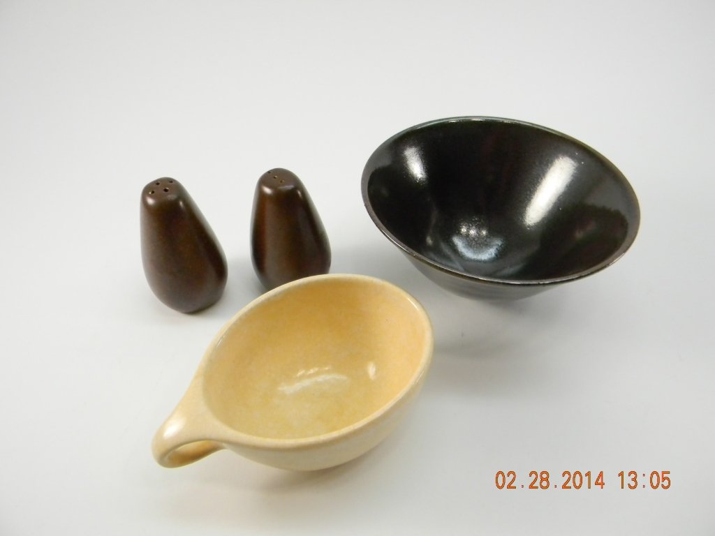 Lot of Roseville & Willow Wind Pottery: Willow Wind pottery bowl. Roseville "Raymor" cup. Roseville salt and pepper shaker.