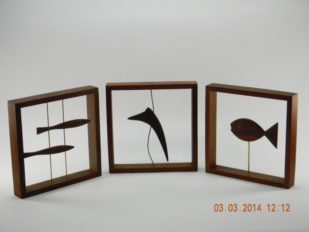 Set 3 Mid-Century Walnut Framed Birds Val Robbins: 1950s- 1960s set three framed wood bird sculptures mounted on brass rods. Signed Rimrock and Val Robbins.