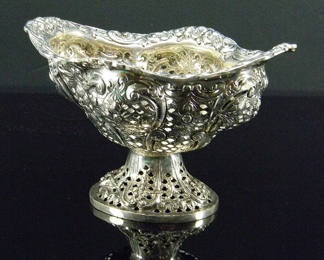 Charles Stuart Harris Sterling Center Bowl: Charles Stuart Harris Sterling Silver Reticulated Center Bowl/ Basket with English hallmarks under rim, C.S over H into a trefoil, Charles Stuart Harris, Lion Passant, London "R" 1892 in shield Hallma