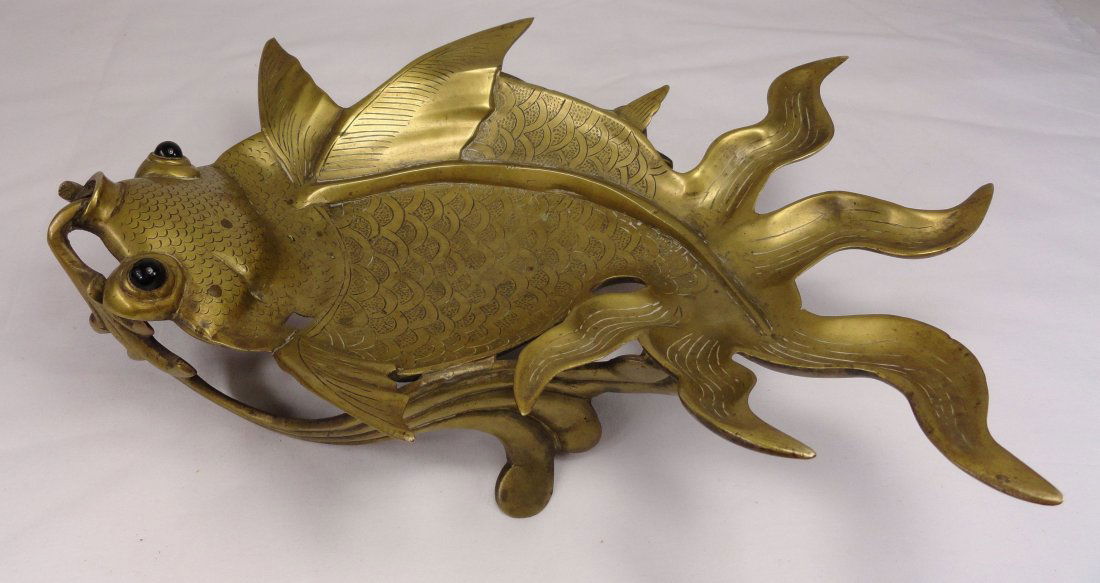 Large Chinese Brass Koi Carp or Goldfish Tray: Interesting antique Chinese brass engraved Koi or Carp goldfish tray, with peking glass eyes. Length 11 3/4 Inches (29.8 cm) Width 8 3/8 Inches (21.5 cm).