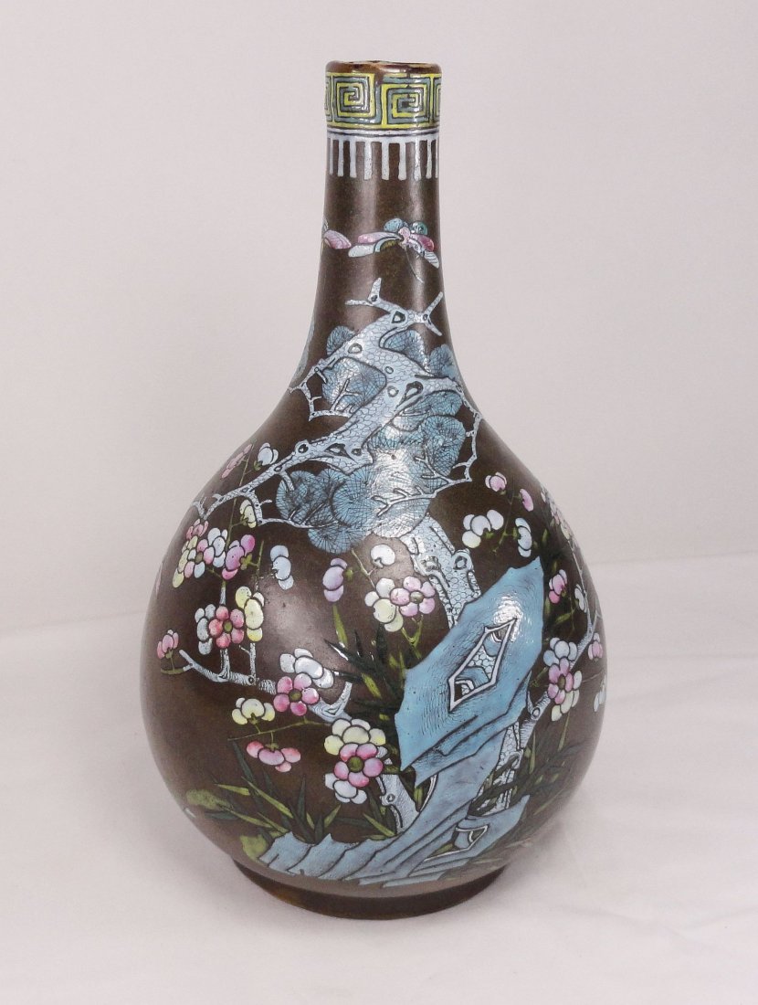 Chinese Bottle Vase Celadon and Teadust Robins Egg Blue: Interesting and Unique Chinese teadust bottle vase, with interesting celadon glaze inside the mouth and a pink crackle on the base, enameled with bright colors including a Robins egg blue color, the b