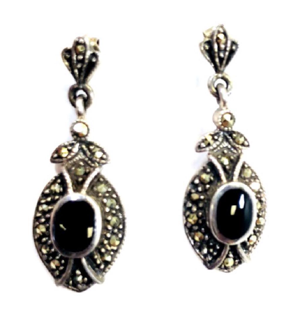 VINTAGE MARCASITE ACCENT BLACK ONYX DECO EARRINGS: VINTAGE MARCASITE ACCENT BLACK ONYX DECO EARRINGS /STERLING SILVER