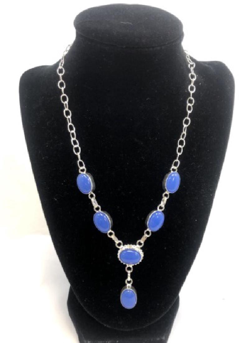 LOVELY 27CT BLUE CHALCEDONY STERLING NECKLACE (1 of 1)