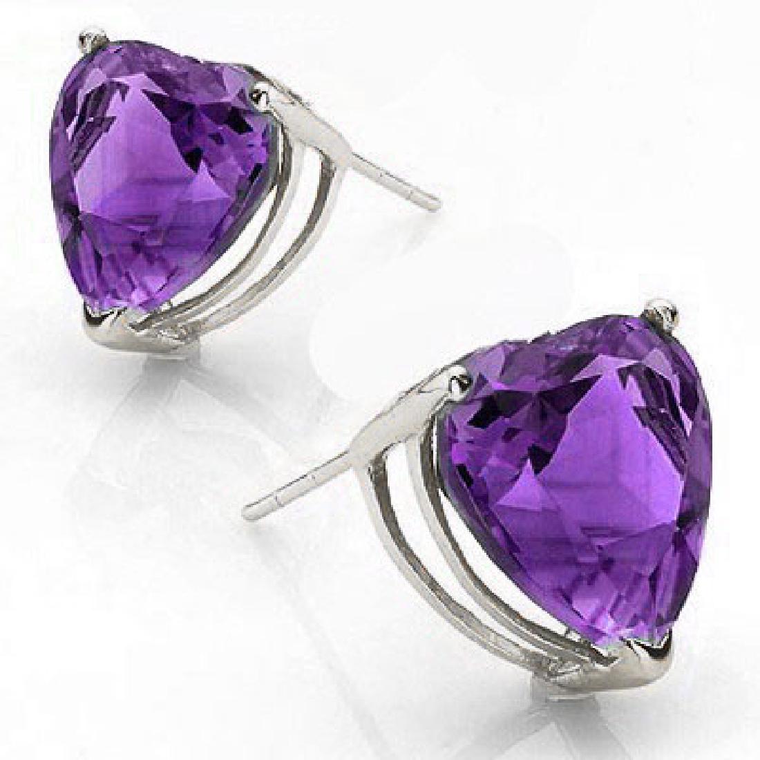 PRETTY 1CT HEART CUT LAVENDAR AMETHYST EARRINGS (1 of 1)